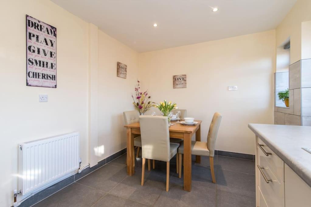City Home From Home - Peaceful, Cosy & Modern 2Bed House Nottingham Esterno foto